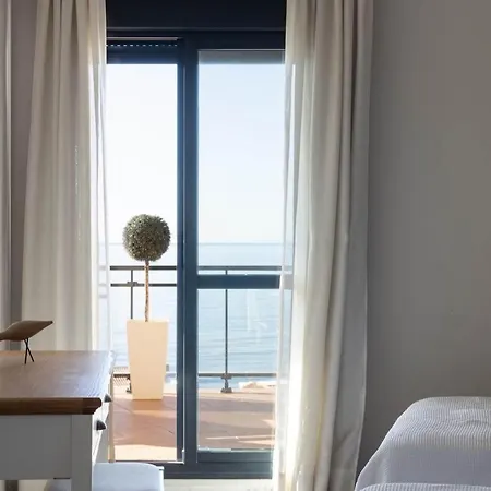 Cosmo Penthouse Sea Views شقة *